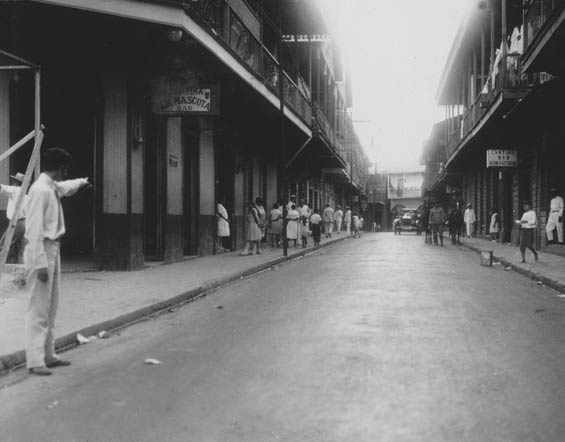 Panama, Street Scene, Ca. 1929-30 (Source: Barnes) 